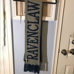 Ravenclaw scarf